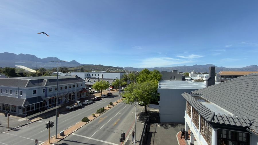 To Let 1 Bedroom Property for Rent in Somerset West Western Cape
